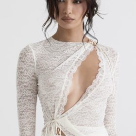 Leala Ivory Floral Lace Trim Top - Image 11