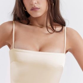 Costanza Vintage Cream Maxi Dress - Image 9