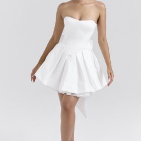 Noele White Satin Strapless Bow Mini Gown - Image 6