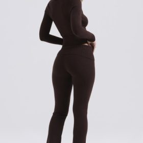 Ama Chocolate Cashmere Blend Trousers - Image 11