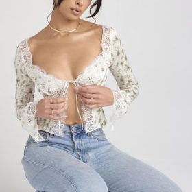 Clarissa Garden Print Lace Trim Top - Image 9